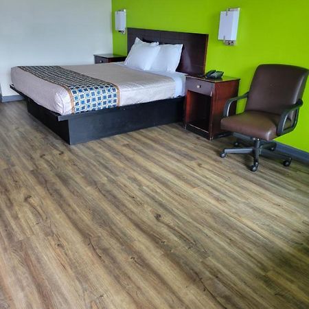 Zainee Inc Budgetel Inn And Suites Огаста Экстерьер фото