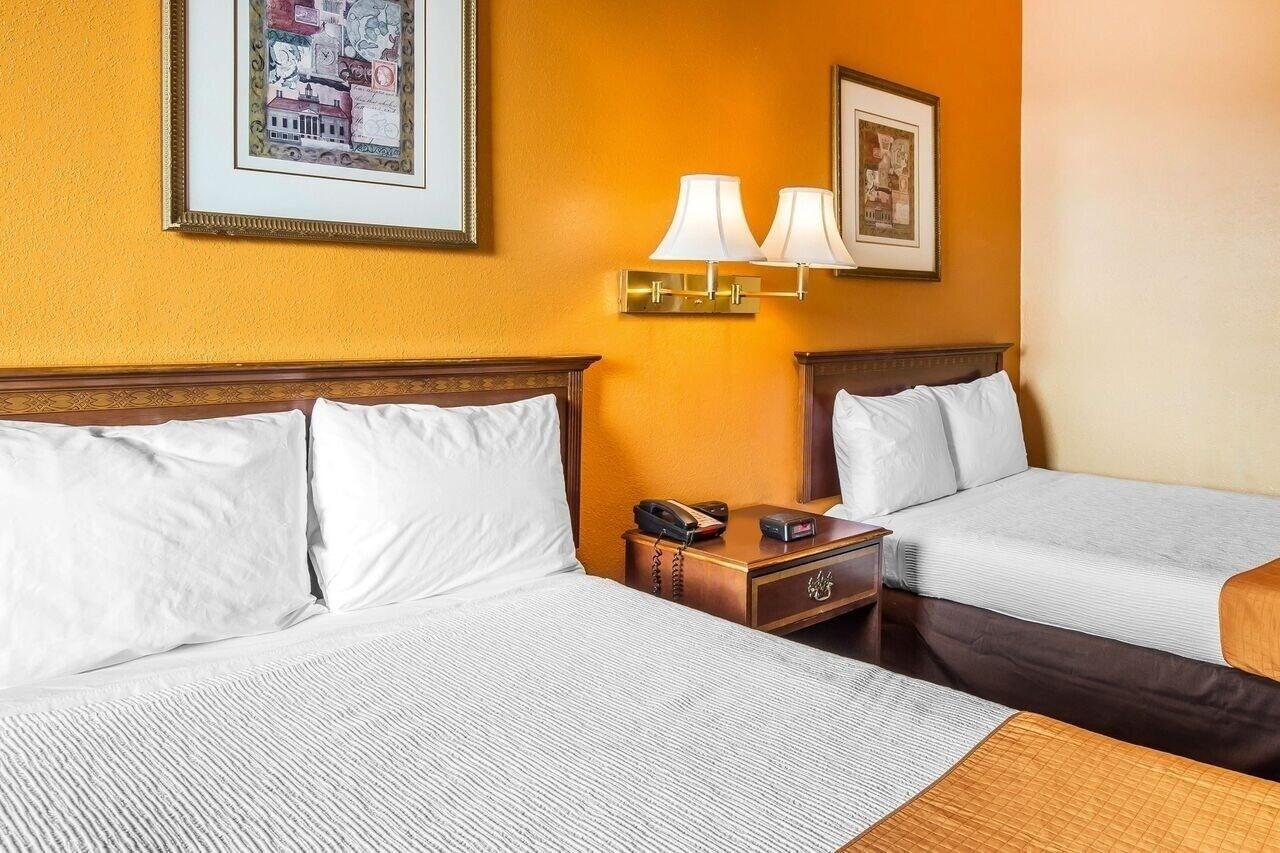 Zainee Inc Budgetel Inn And Suites Огаста Экстерьер фото
